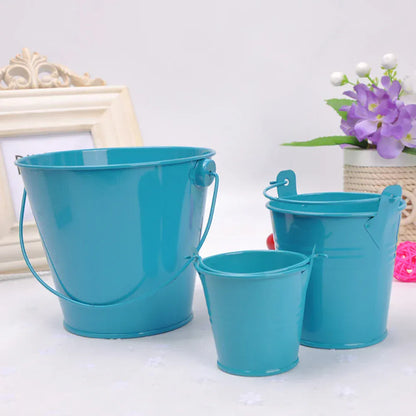 pot de fleur rouge | Arviora