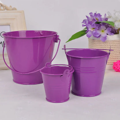 pot de fleur rouge | Arviora