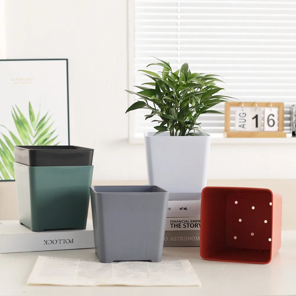 Jardinière carrée en plastique | Thalior